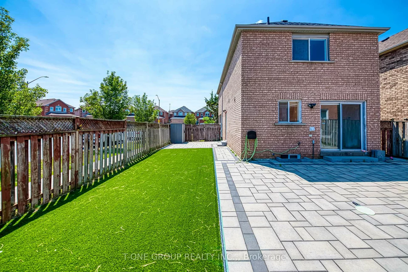 282, Doubtfire, Middlefield, Markham
