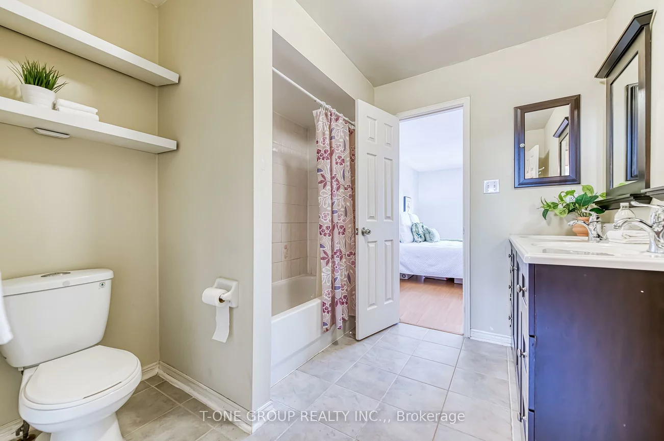 282, Doubtfire, Middlefield, Markham
