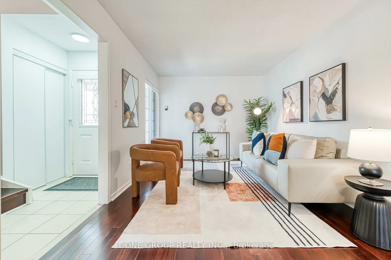 282, Doubtfire, Middlefield, Markham