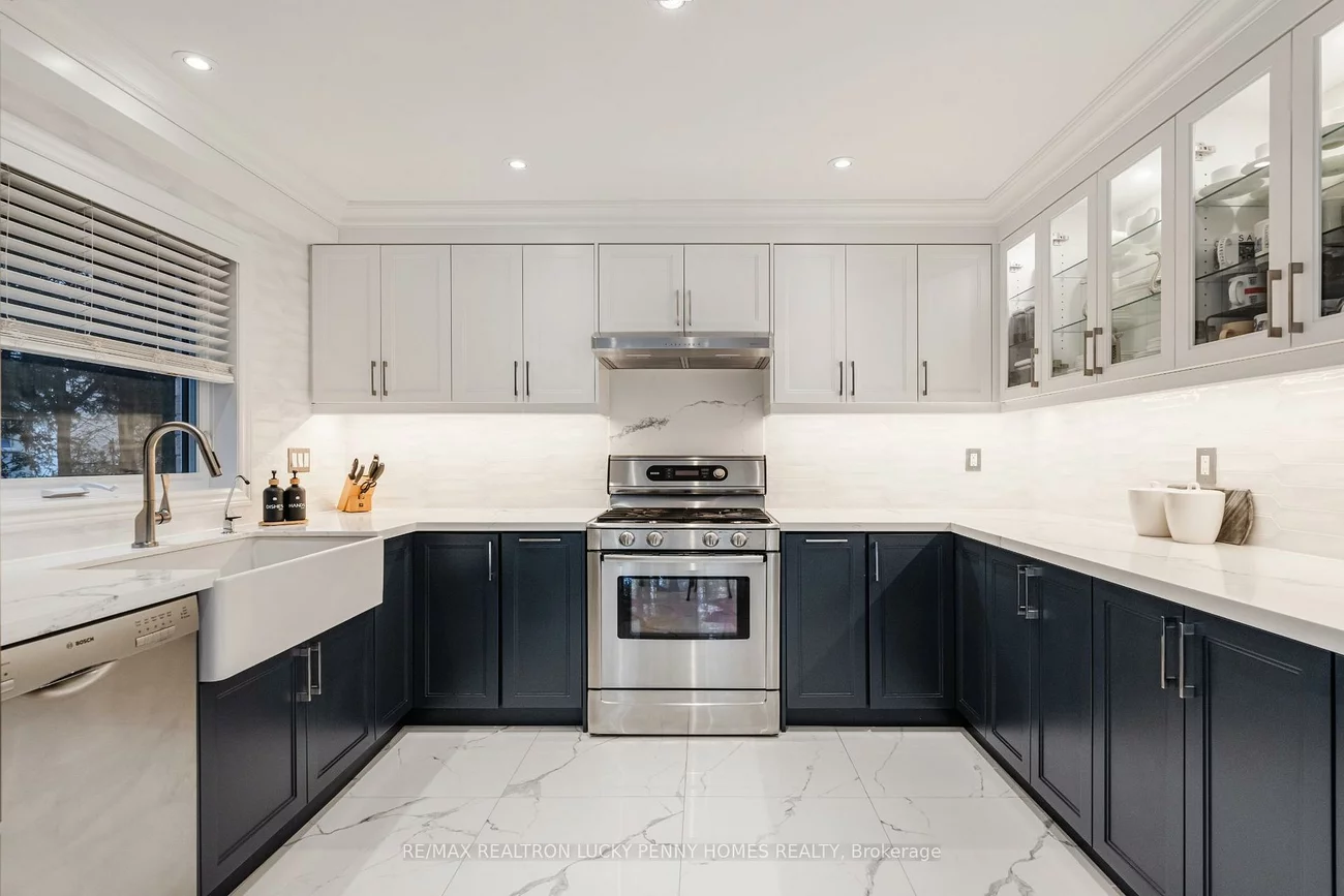 124, Aitken, Unionville, Markham