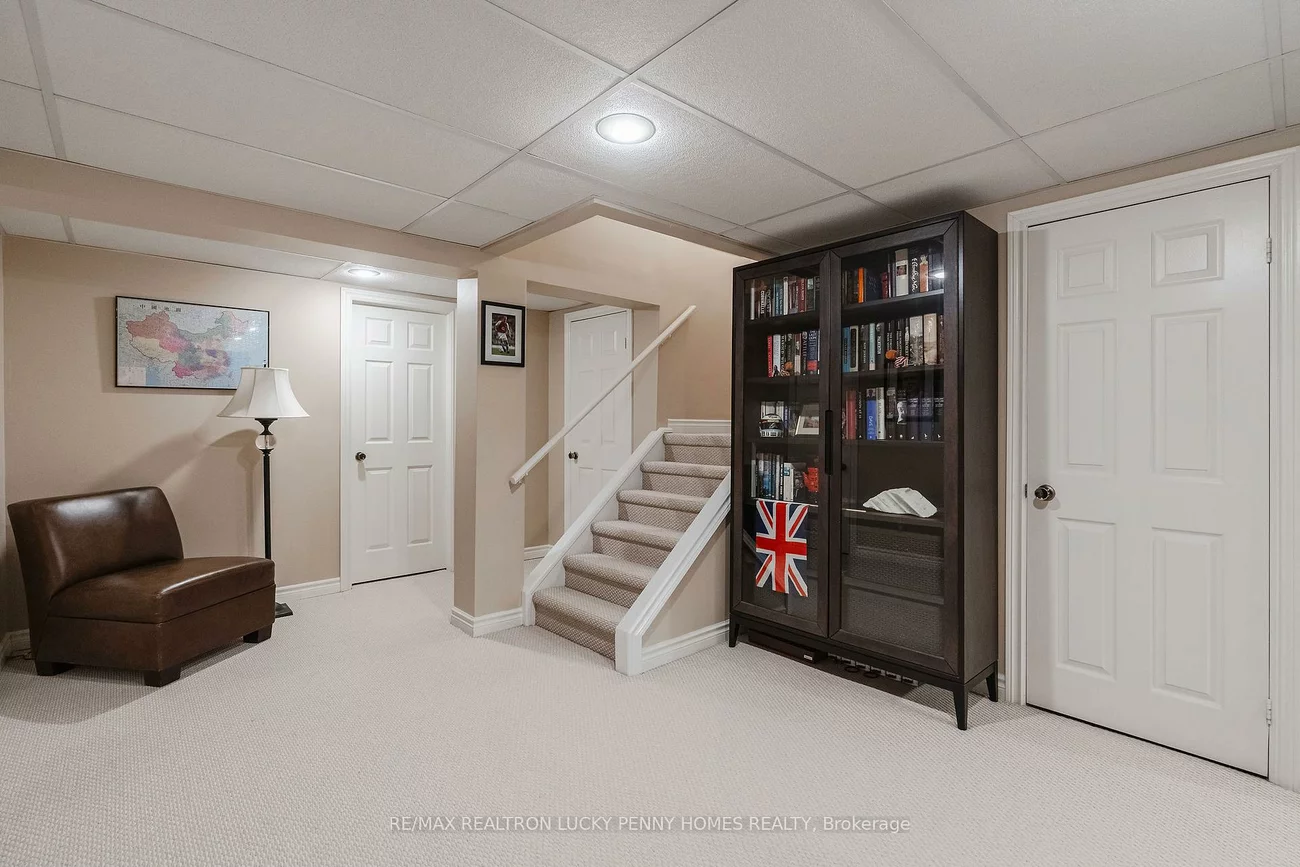 124, Aitken, Unionville, Markham