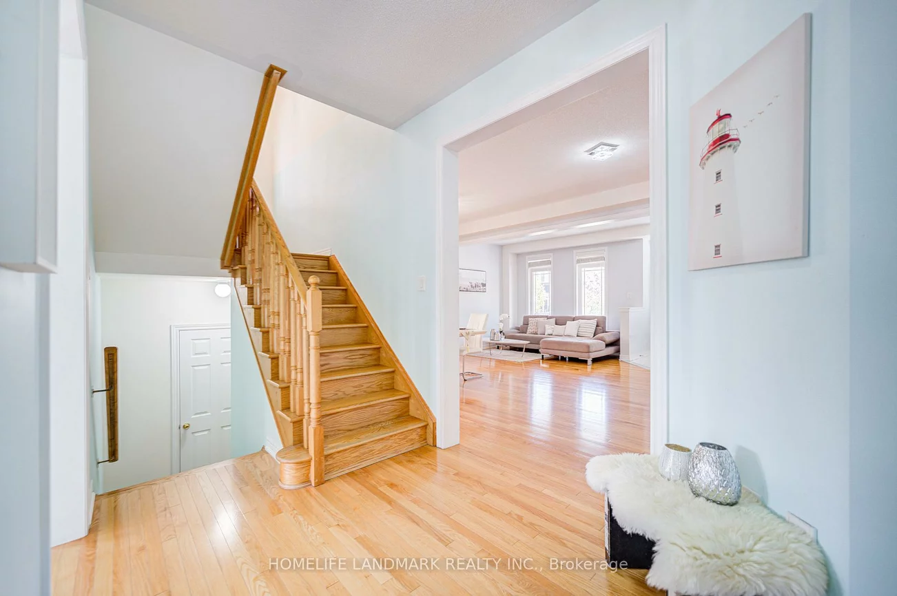 40, Bitola, Greensborough, Markham