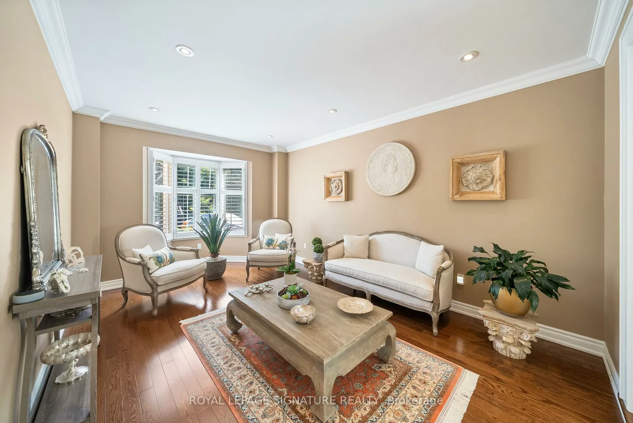16, Queensgate, Unionville, Markham