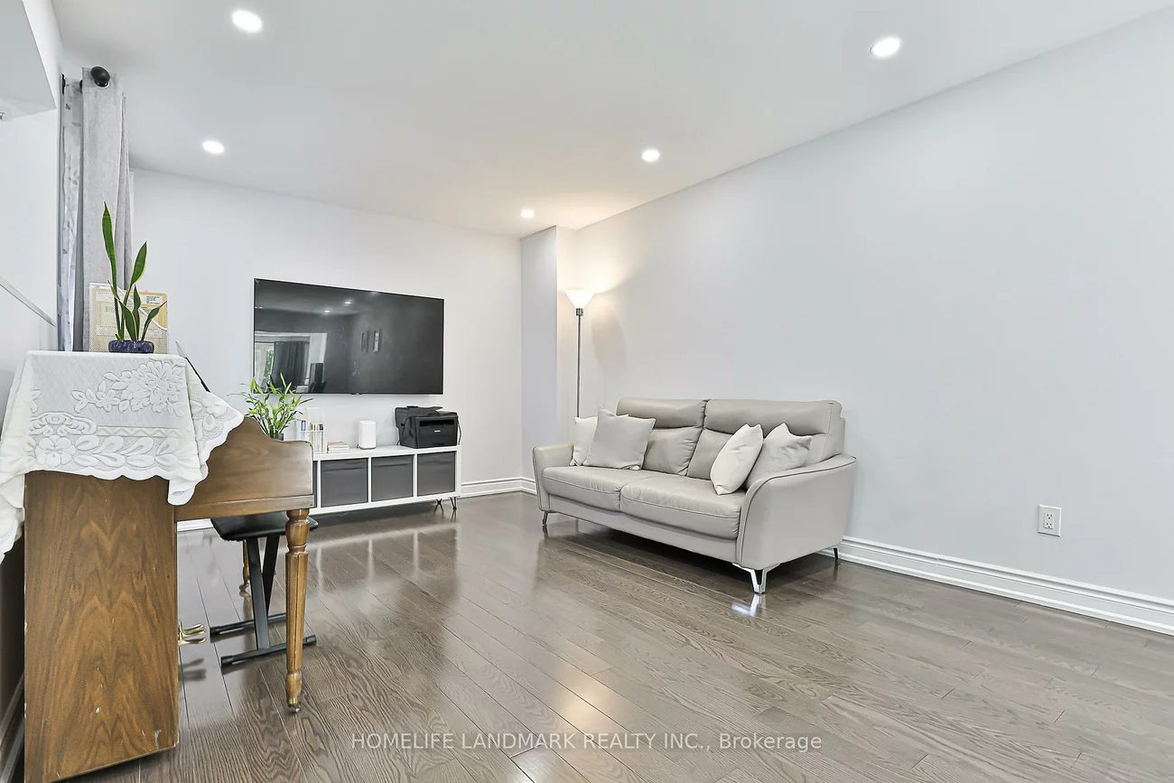103, Fullerton, Milliken Mills West, Markham