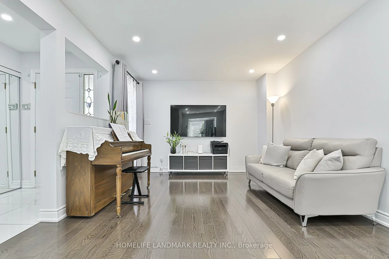 103, Fullerton, Milliken Mills West, Markham