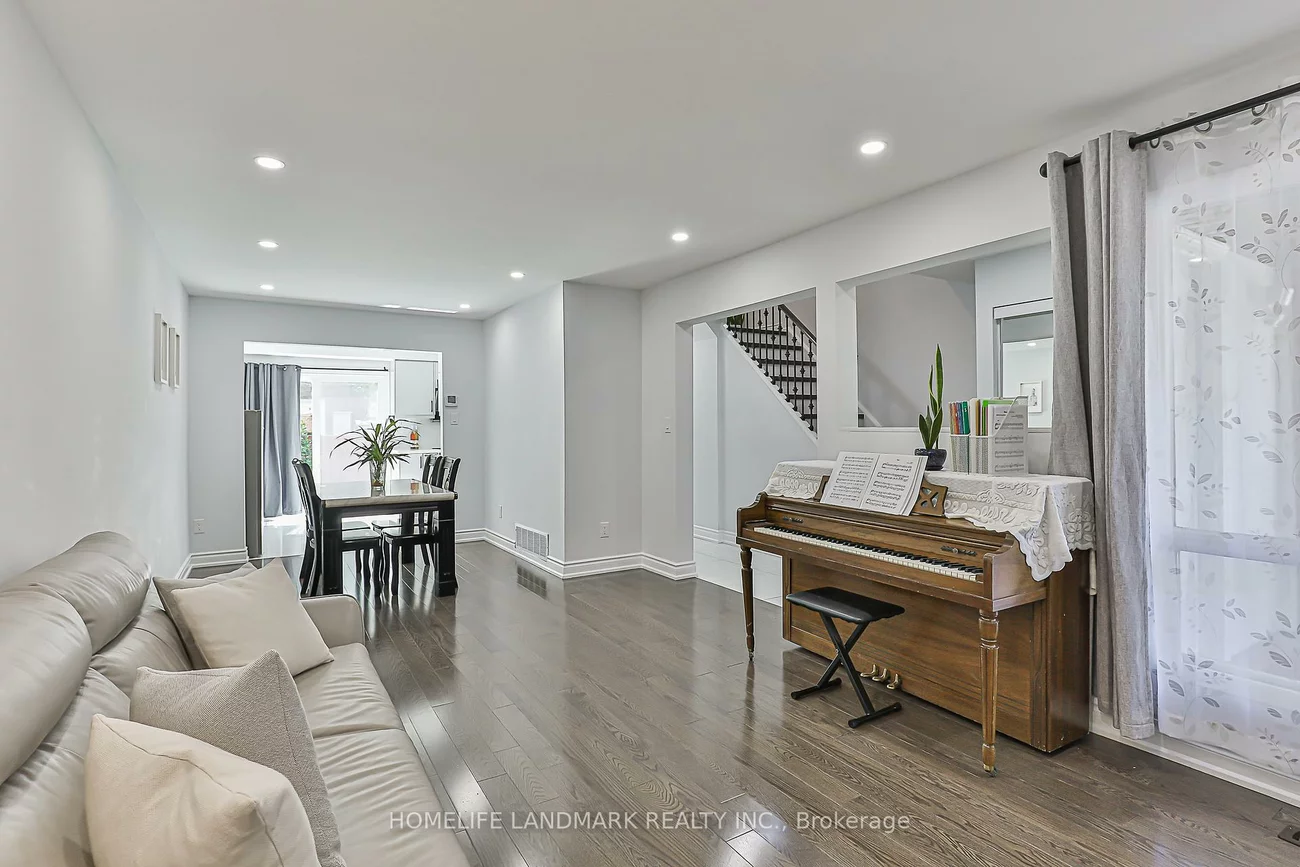 103, Fullerton, Milliken Mills West, Markham
