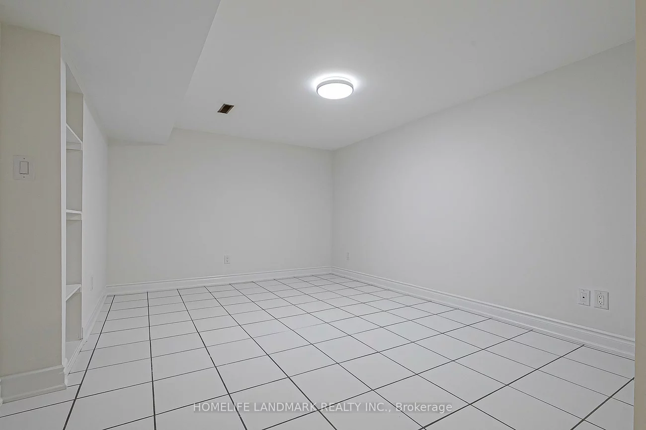 103, Fullerton, Milliken Mills West, Markham
