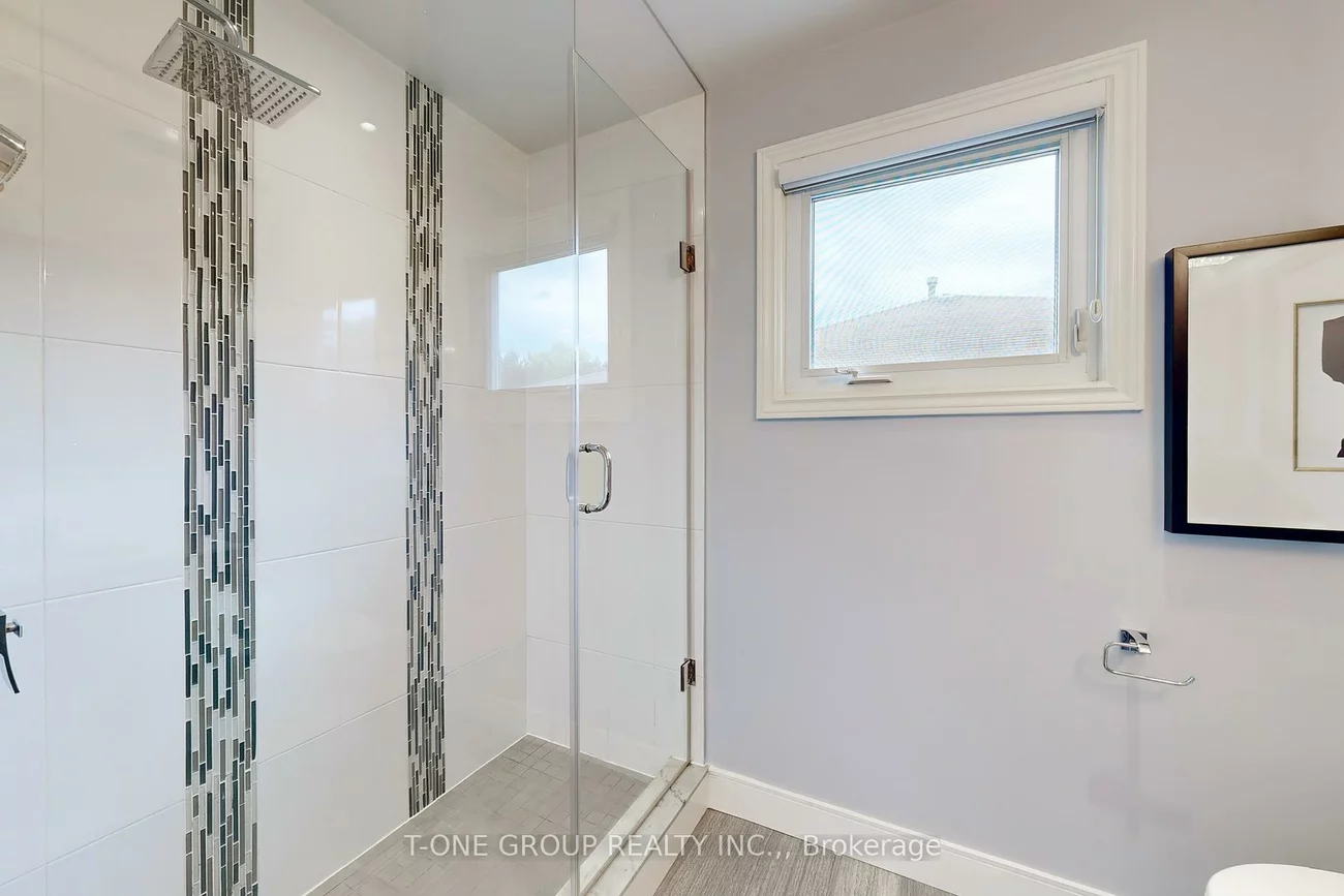 147, Lyndhurst, Thornlea, Markham