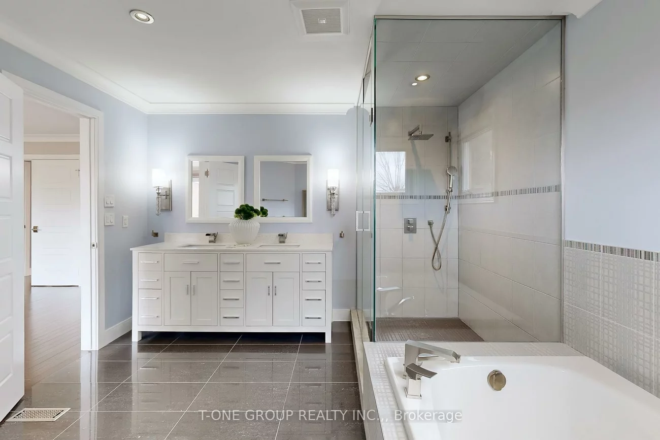 147, Lyndhurst, Thornlea, Markham
