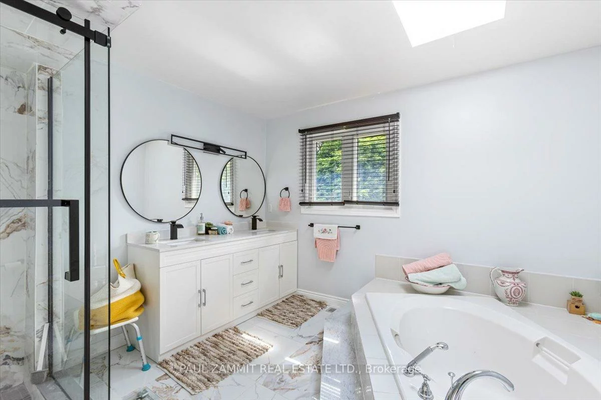 1, Bronte, Thornlea, Markham
