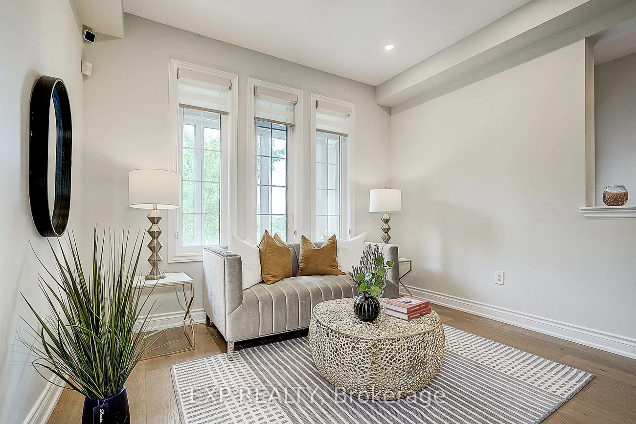 322, Stonebridge, Berczy, Markham