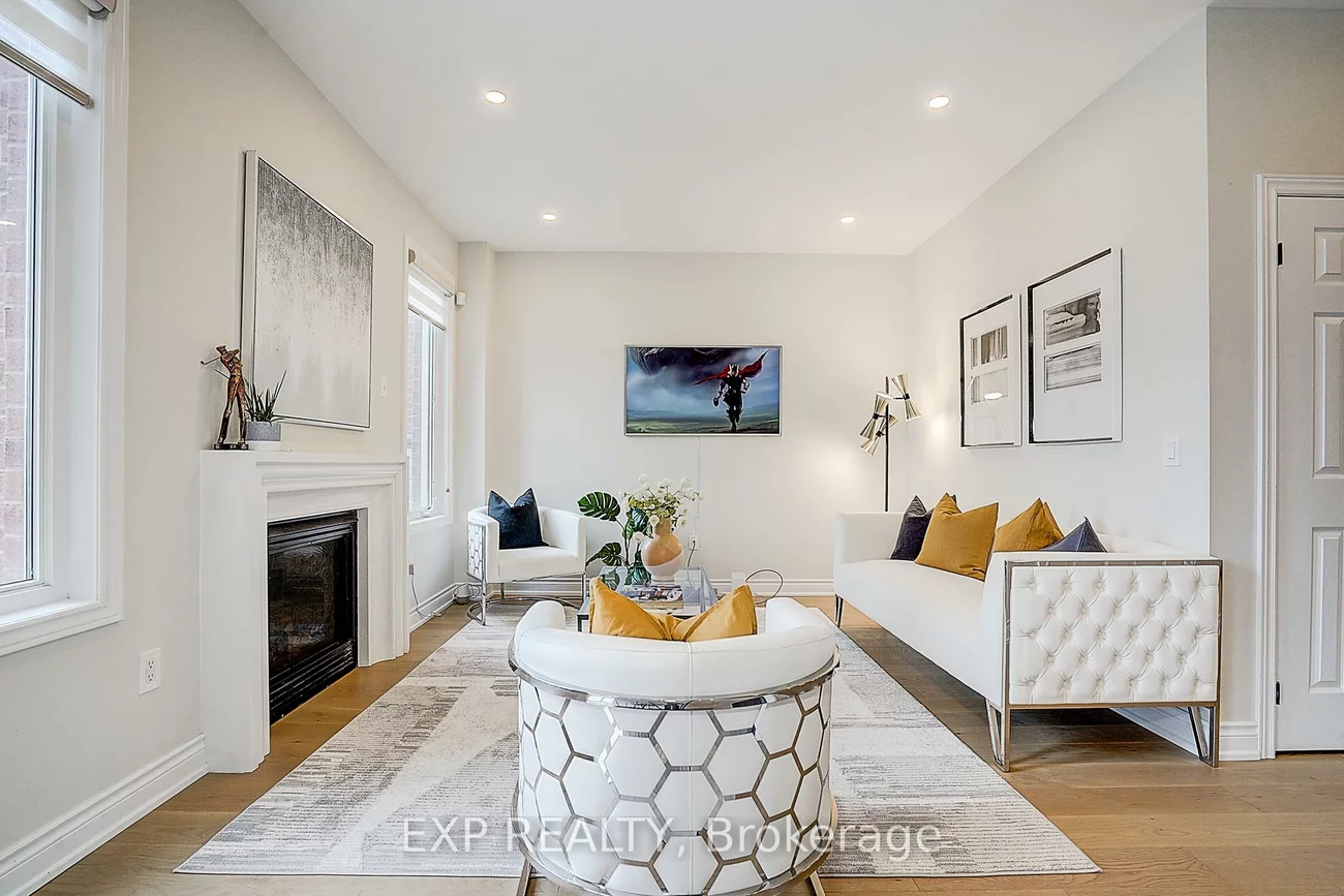 322, Stonebridge, Berczy, Markham