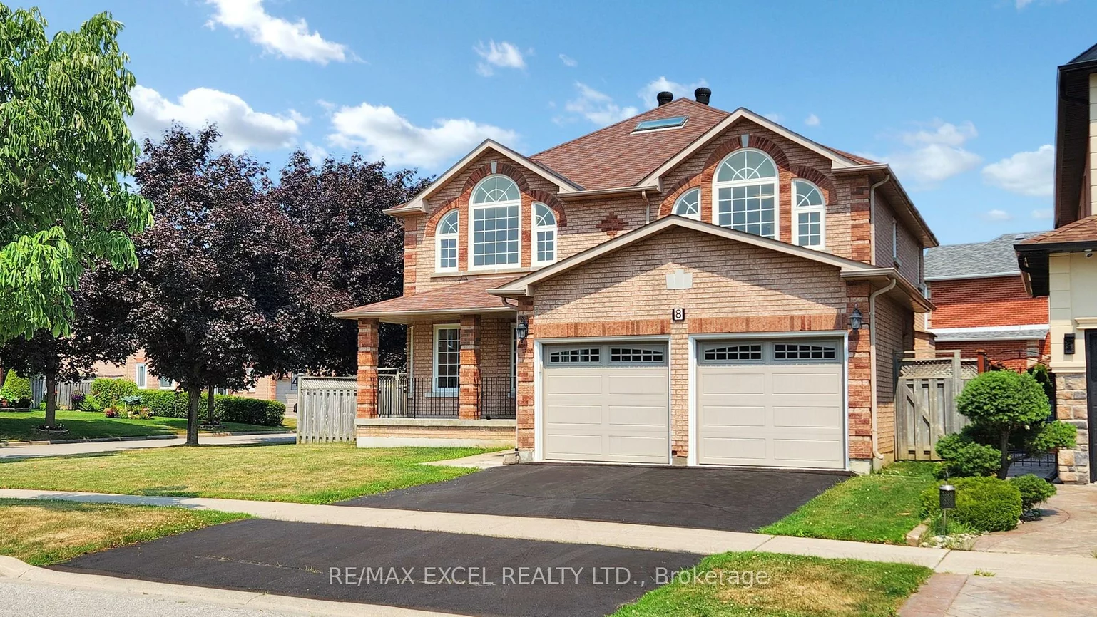 8, Macklin, Middlefield, Markham