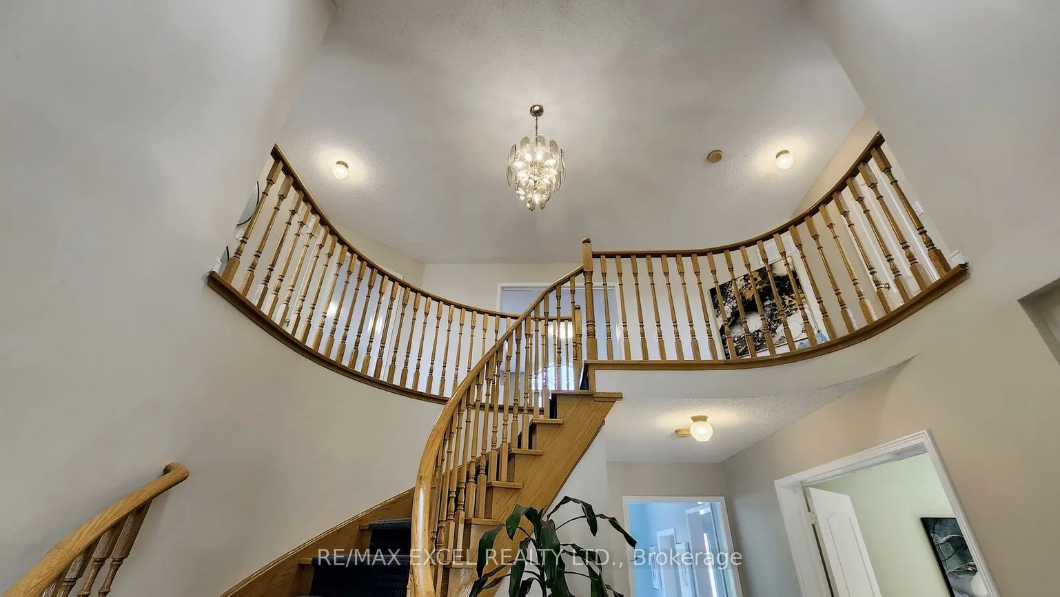 8, Macklin, Middlefield, Markham