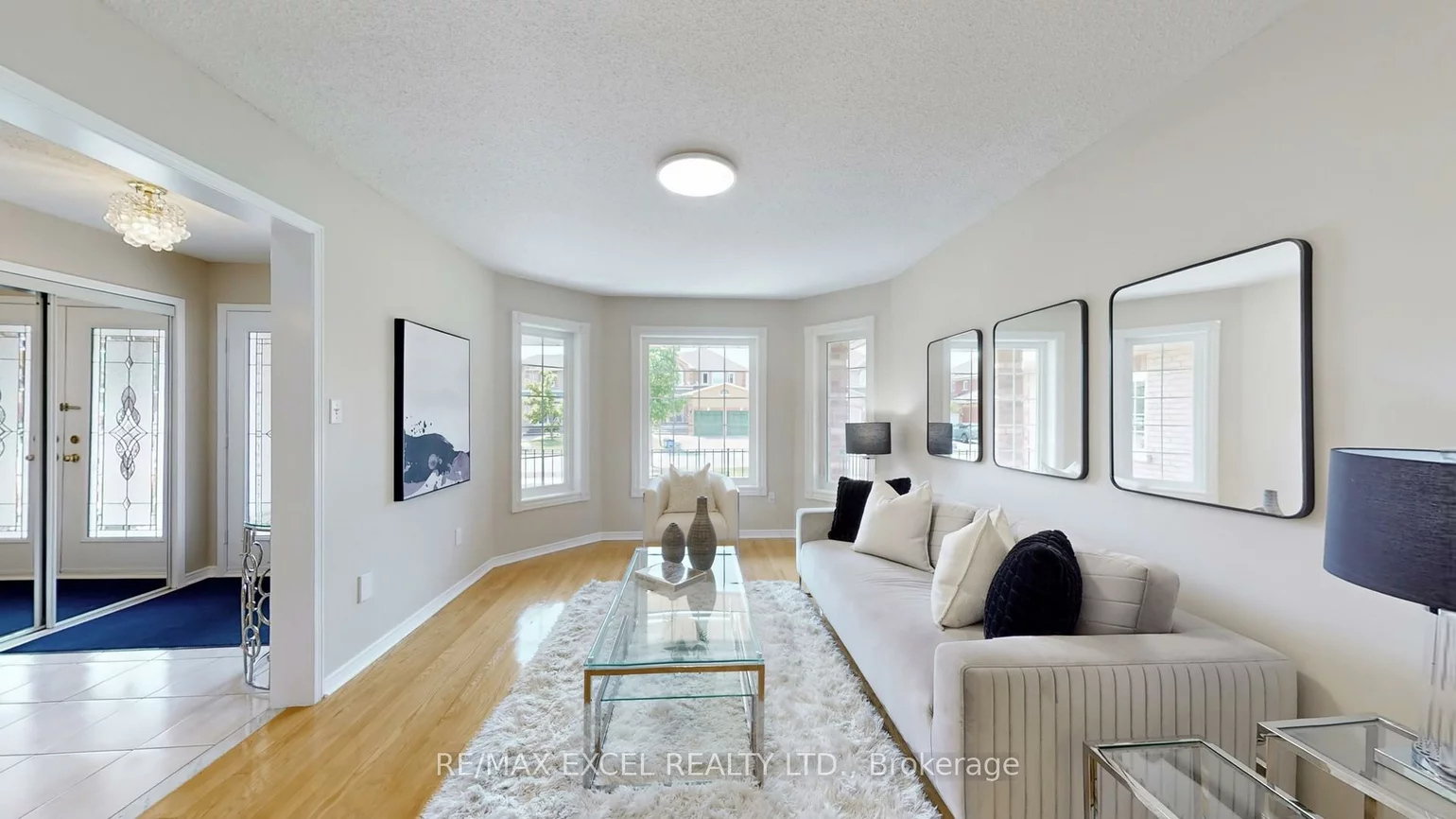 8, Macklin, Middlefield, Markham