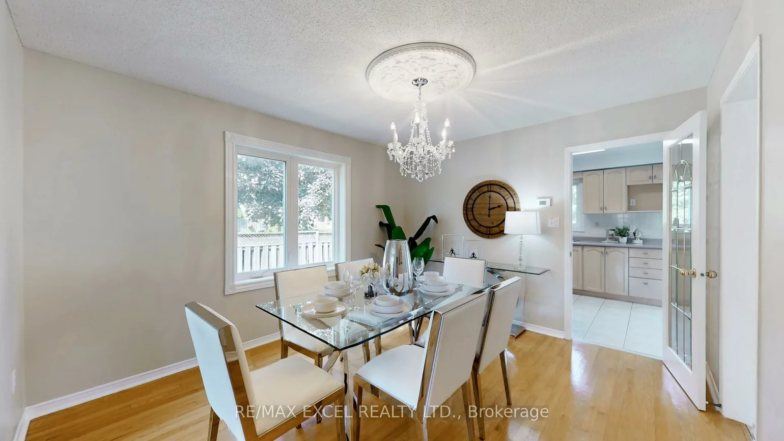 8, Macklin, Middlefield, Markham