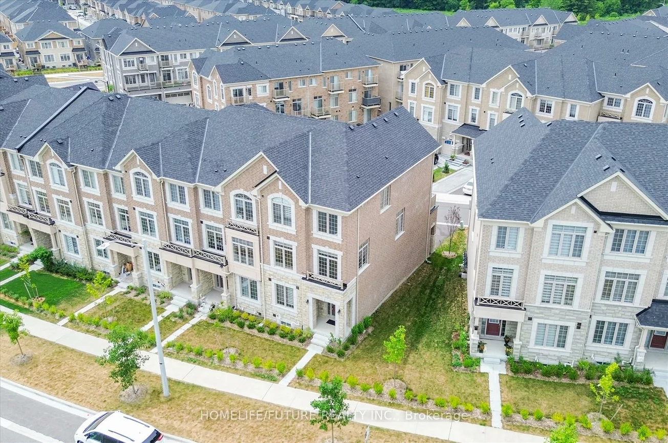 297, Kirkham, Cedarwood, Markham