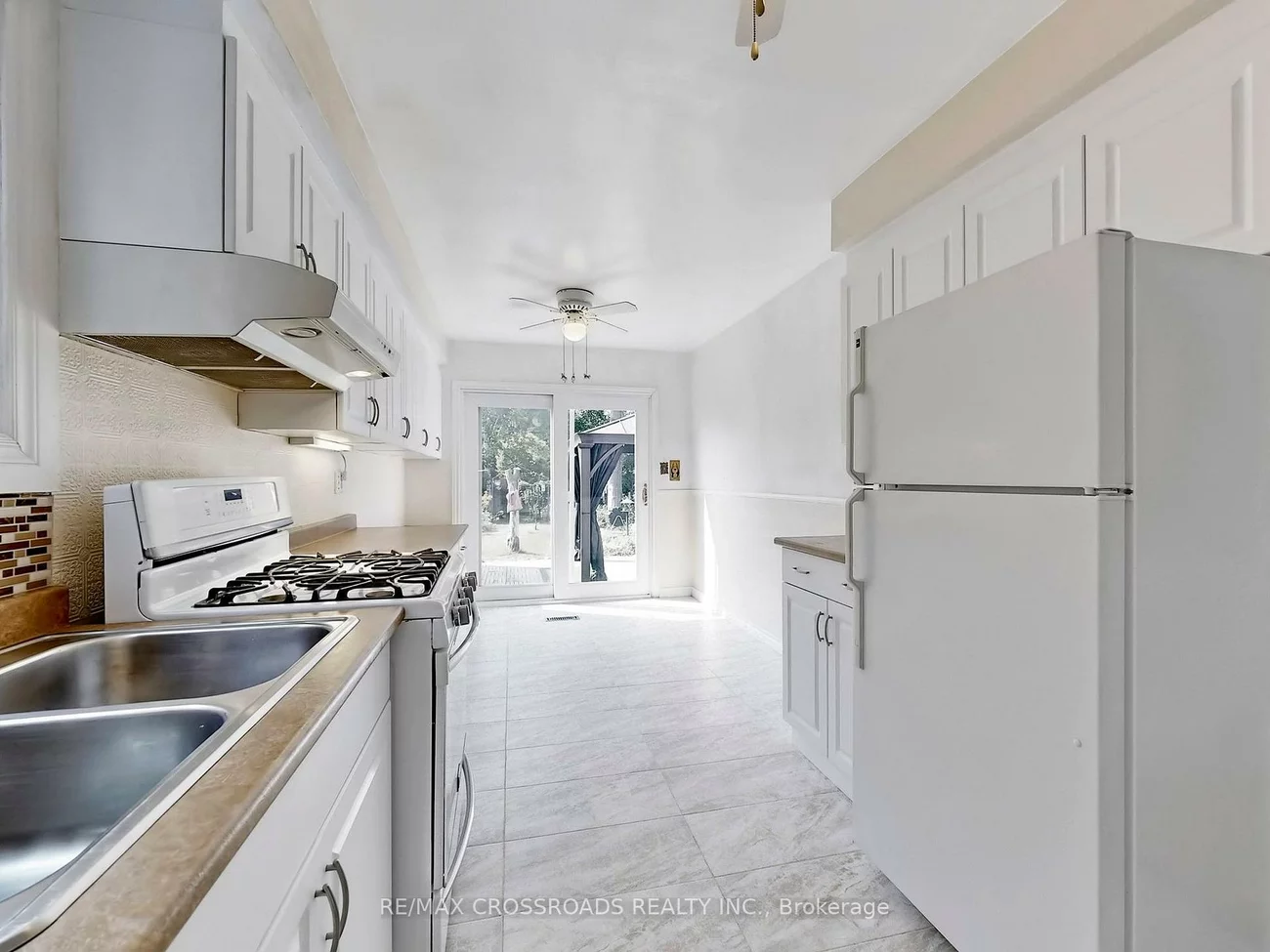 61, Hamilton Hall, Markham Village, Markham