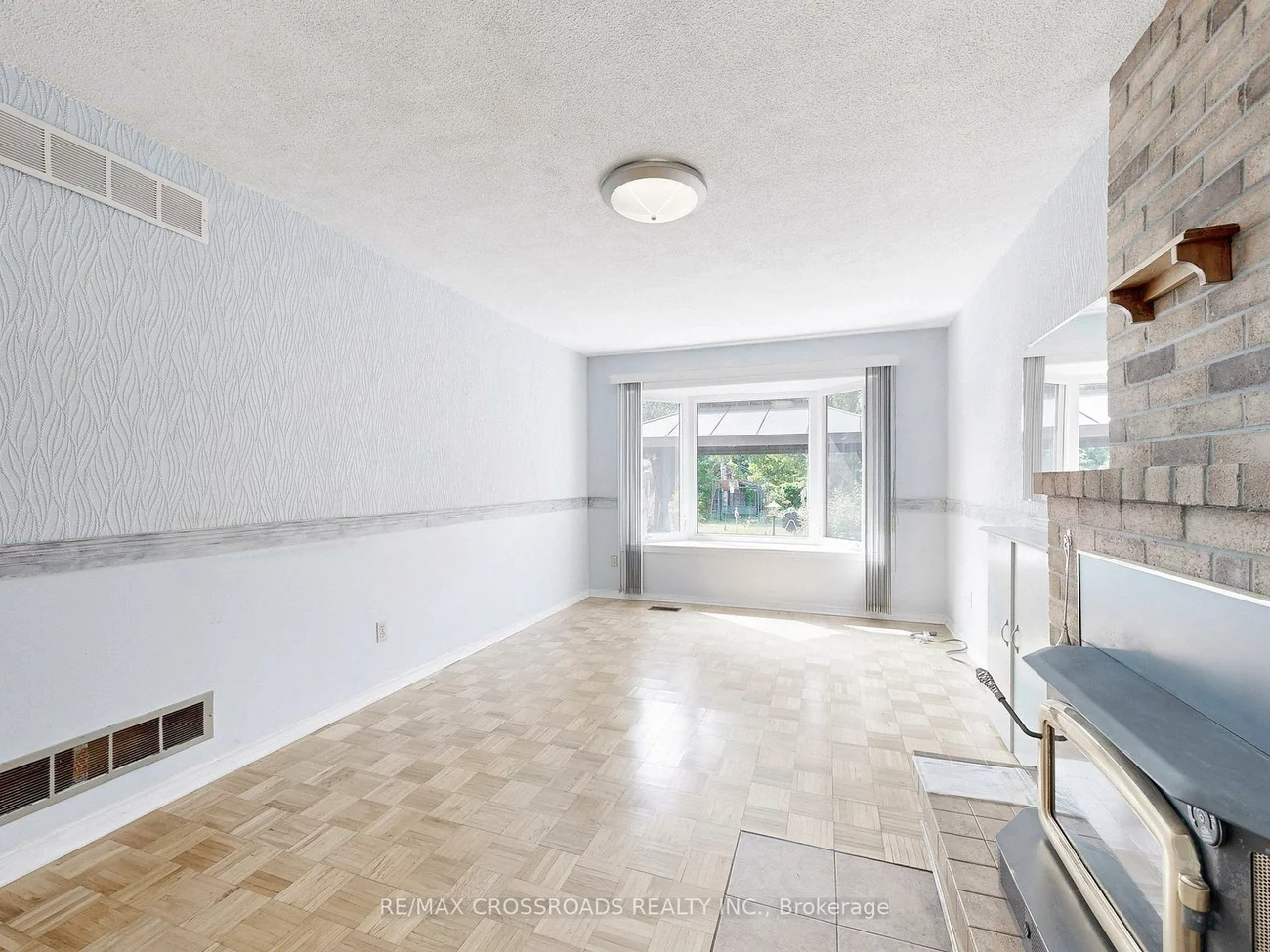 61, Hamilton Hall, Markham Village, Markham
