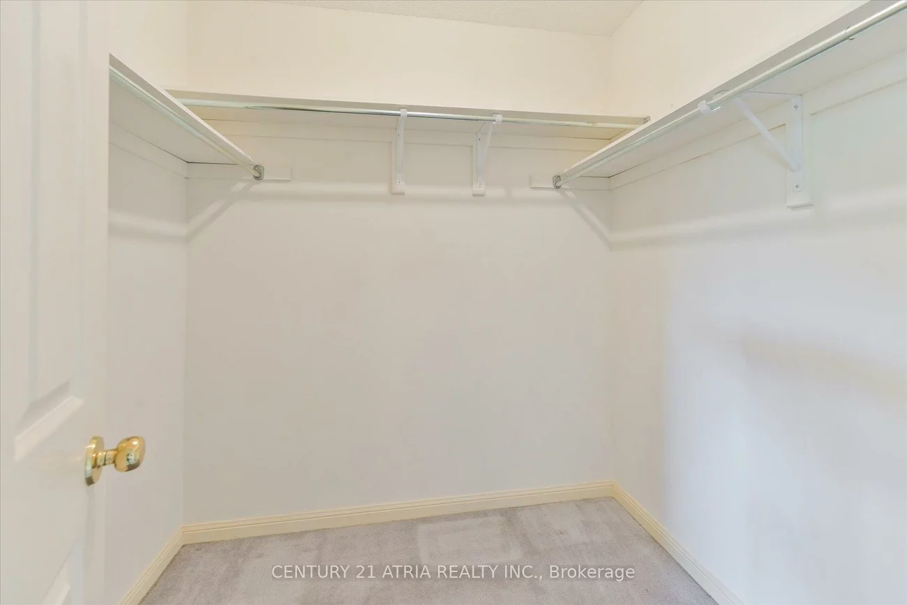 54, Castlemore, Berczy, Markham