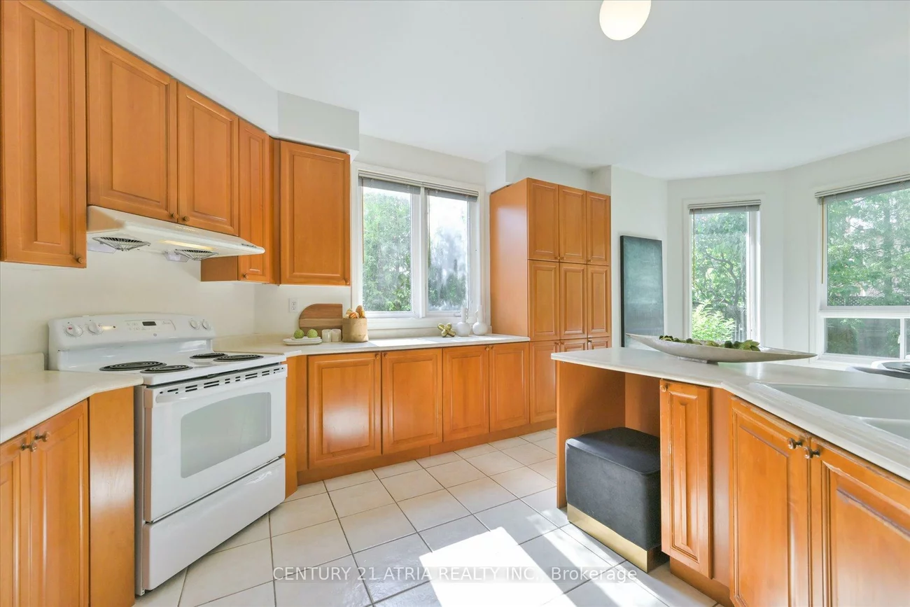 54, Castlemore, Berczy, Markham