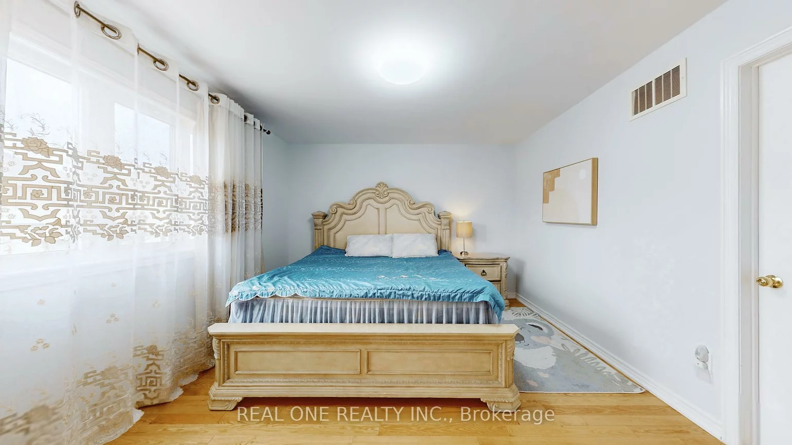 10, Willow Landing, Greensborough, Markham