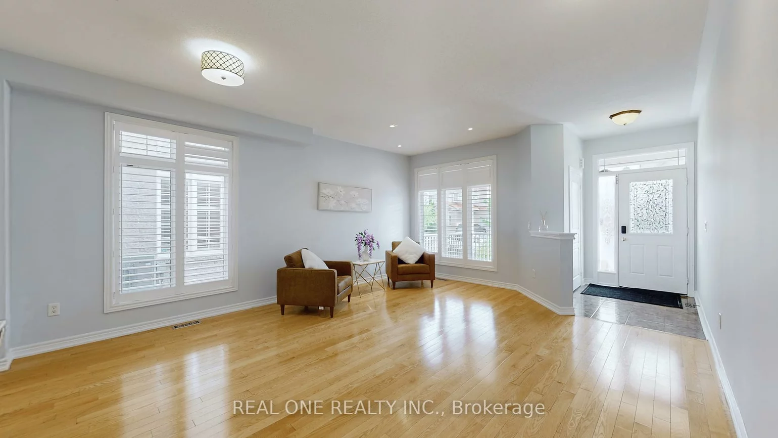 10, Willow Landing, Greensborough, Markham