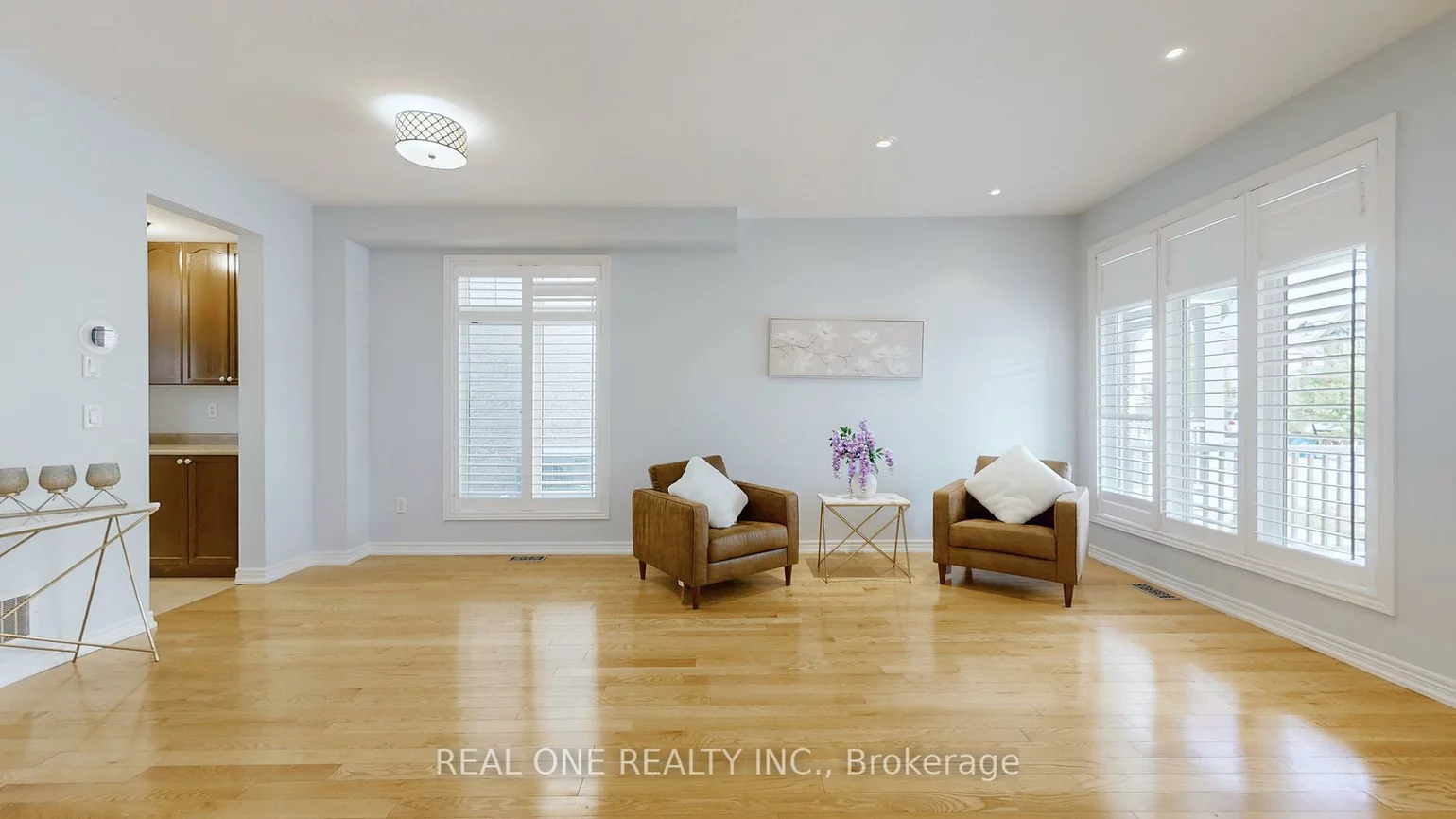 10, Willow Landing, Greensborough, Markham