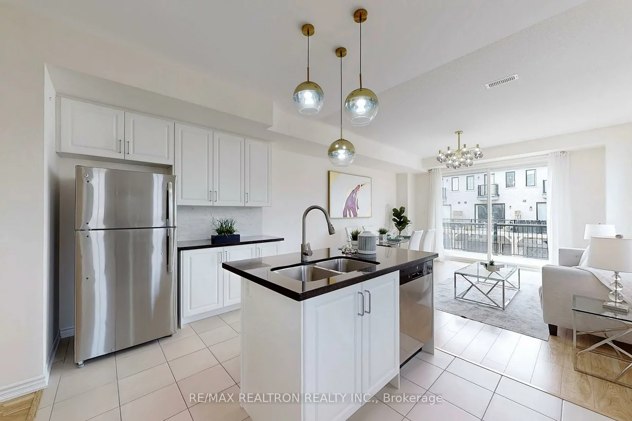 189, Rustle Woods, Cornell, Markham