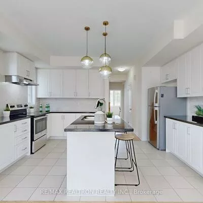 189, Rustle Woods, Cornell, Markham