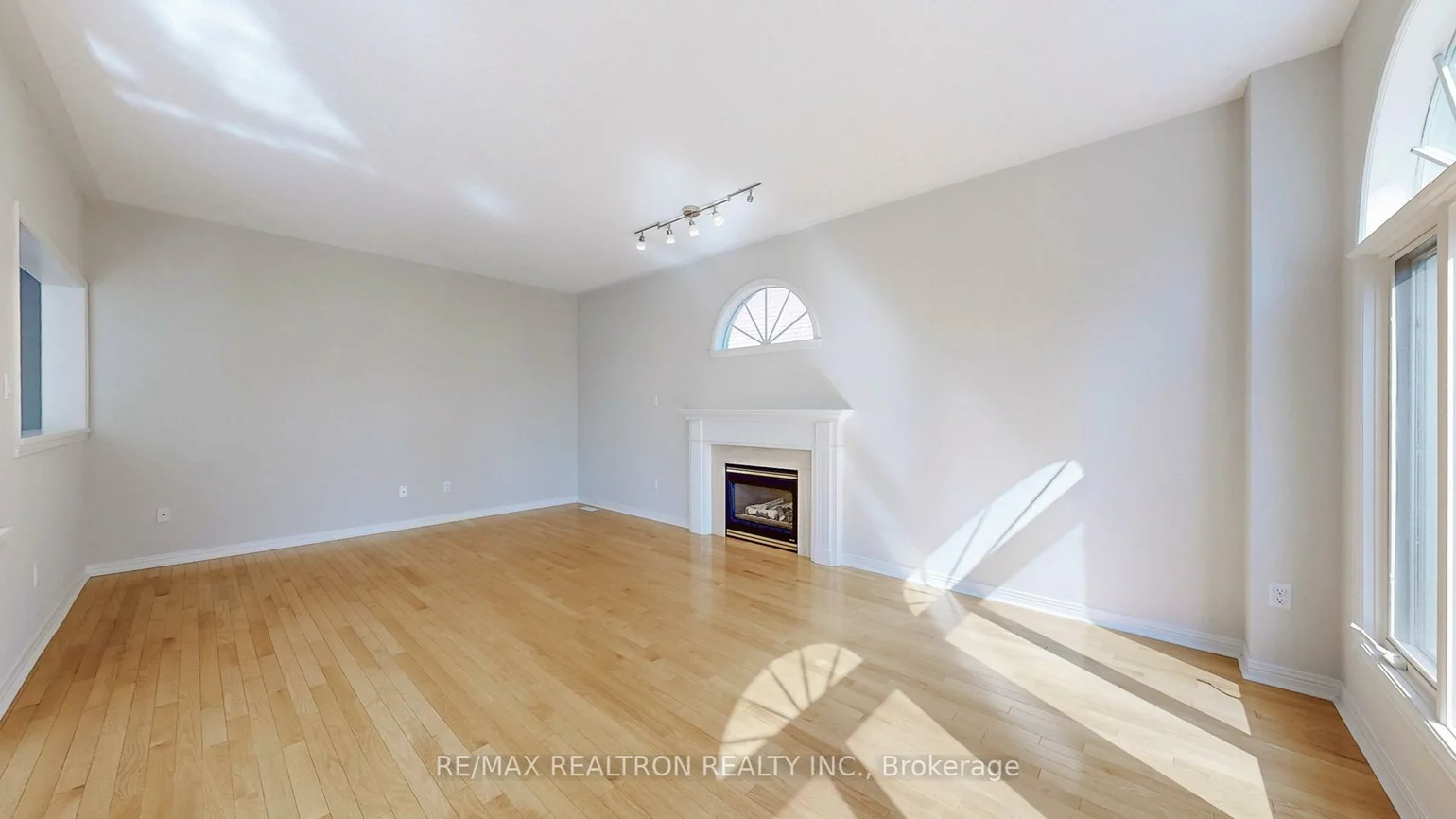49, Central Park, Markville, Markham