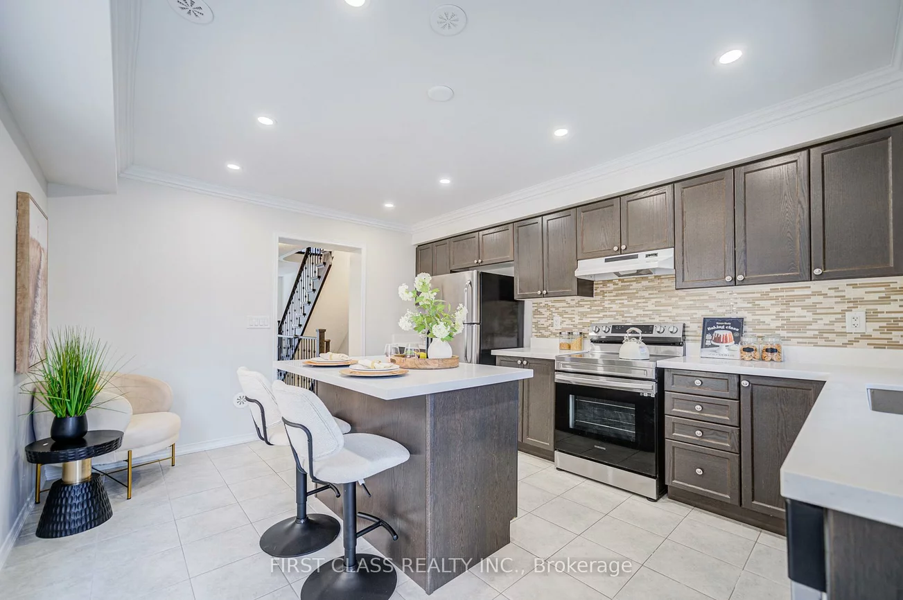 48, Truchard, Berczy, Markham
