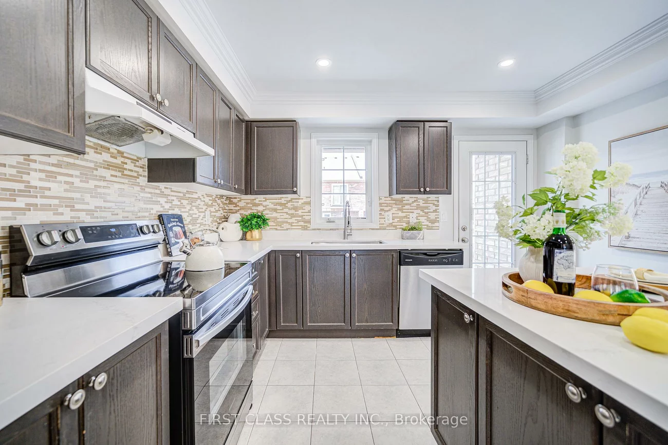 48, Truchard, Berczy, Markham