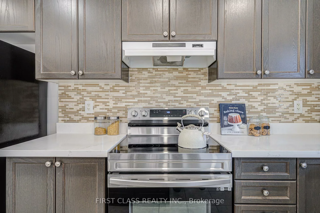 48, Truchard, Berczy, Markham