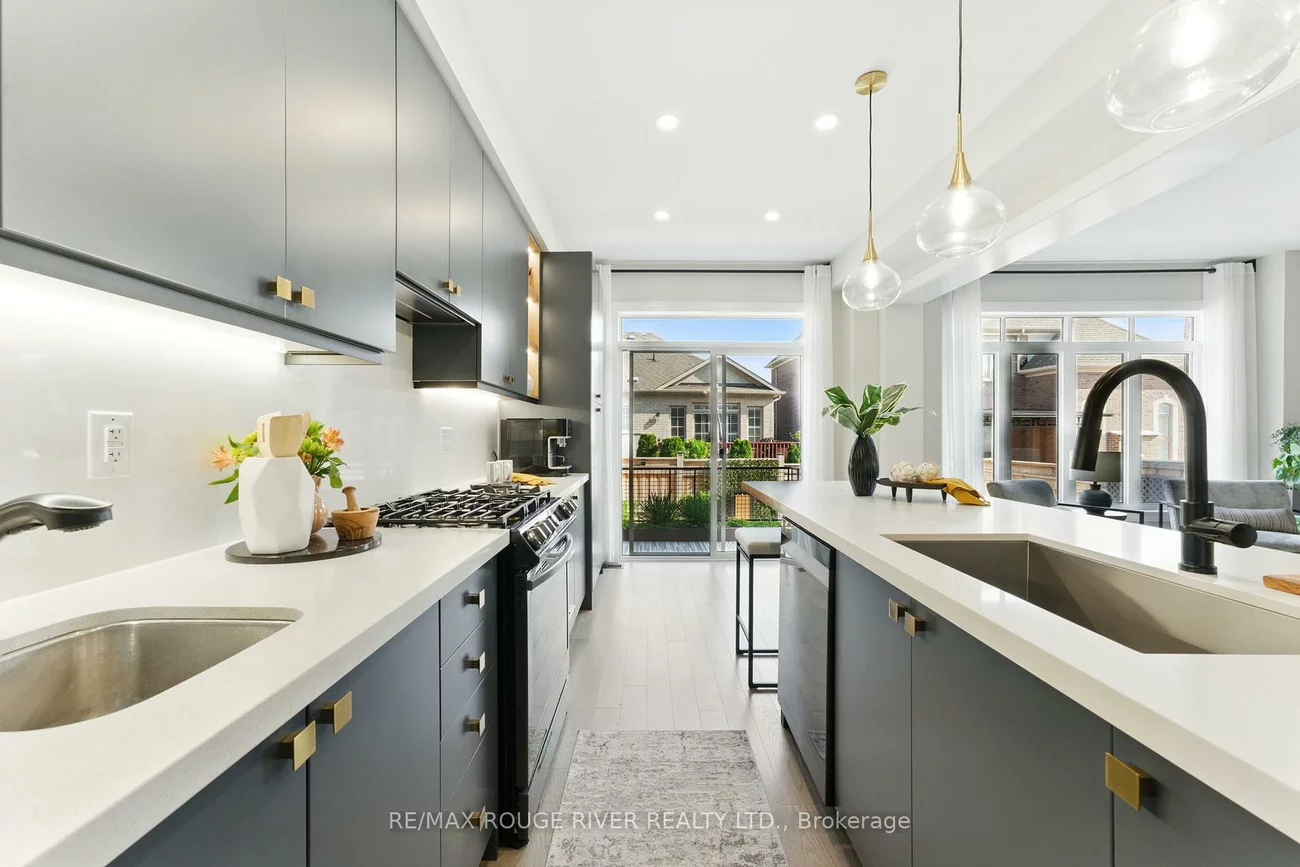 7, Caviglia, Box Grove, Markham