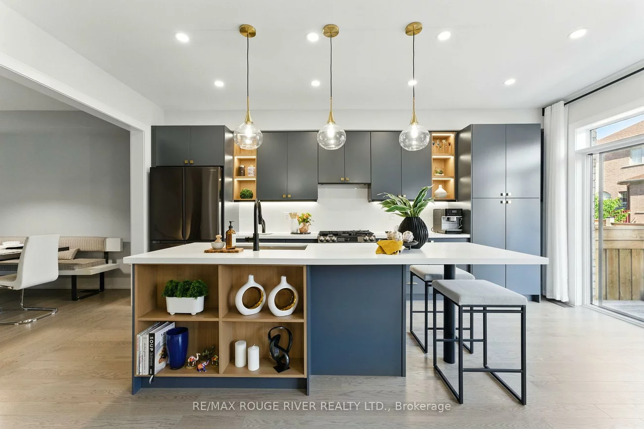 7, Caviglia, Box Grove, Markham