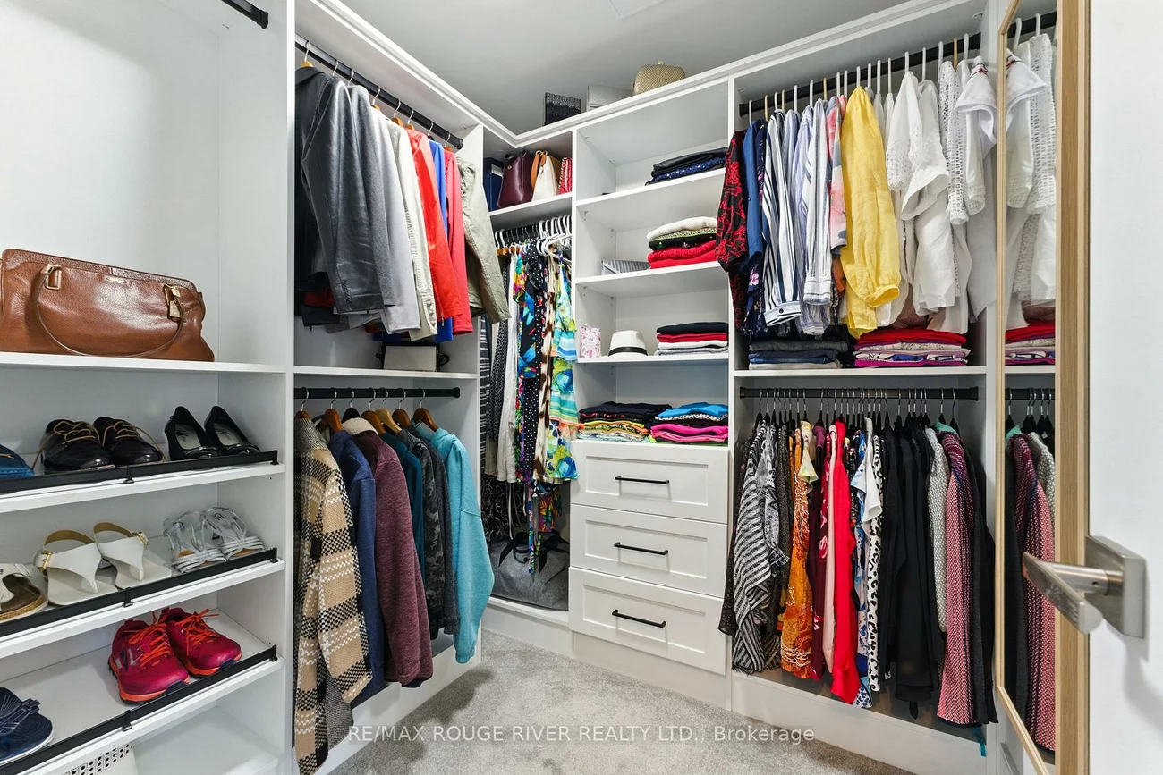 7, Caviglia, Box Grove, Markham
