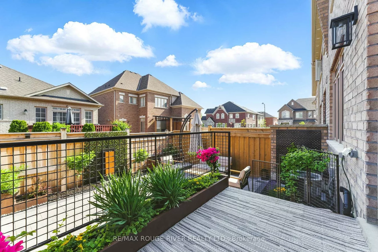 7, Caviglia, Box Grove, Markham