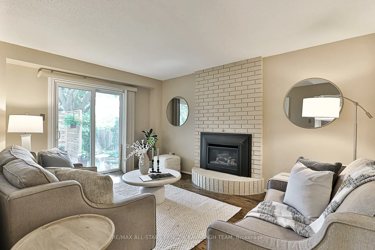 213, Fincham, Markham Village, Markham