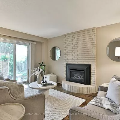 213, Fincham, Markham Village, Markham