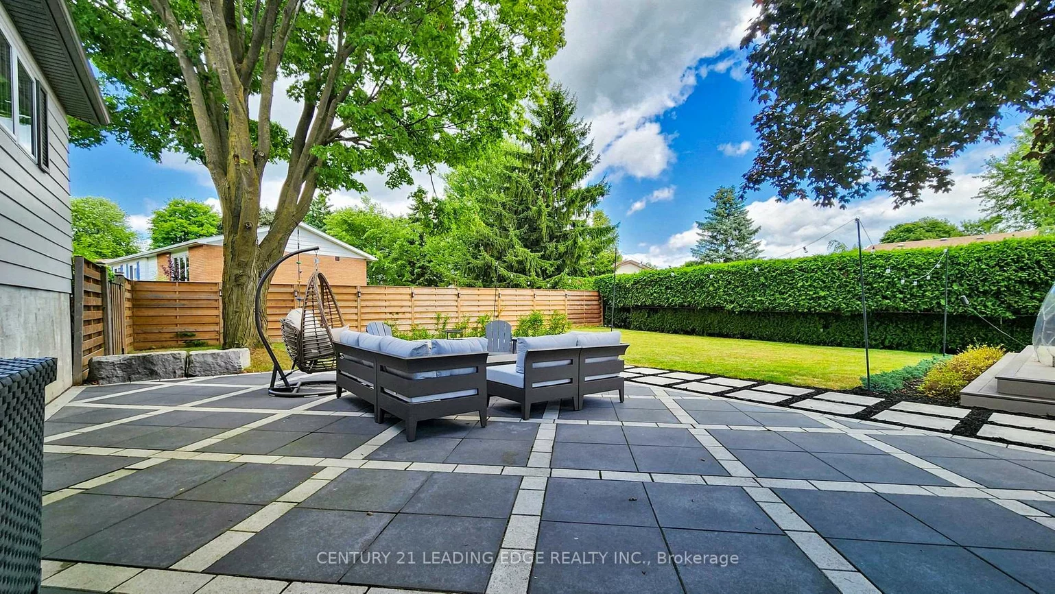 29, Sir Caradoc, Markham Village, Markham