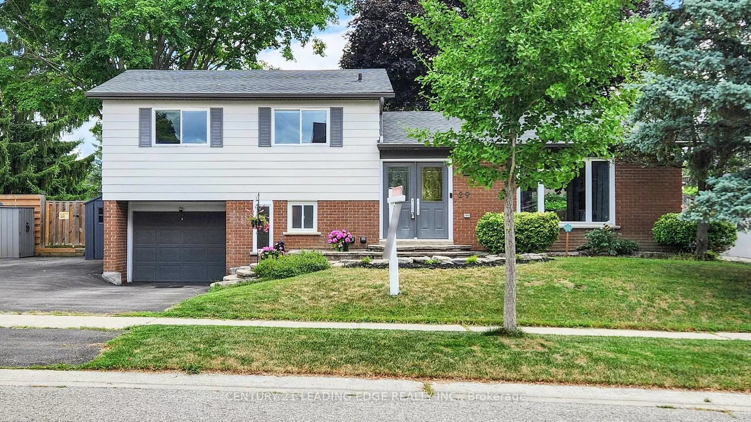 29, Sir Caradoc, Markham Village, Markham