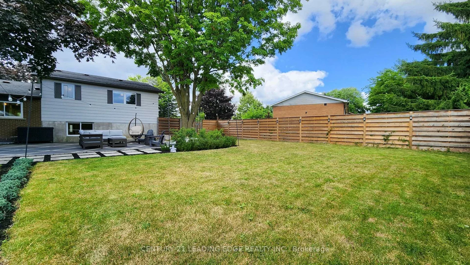 29, Sir Caradoc, Markham Village, Markham