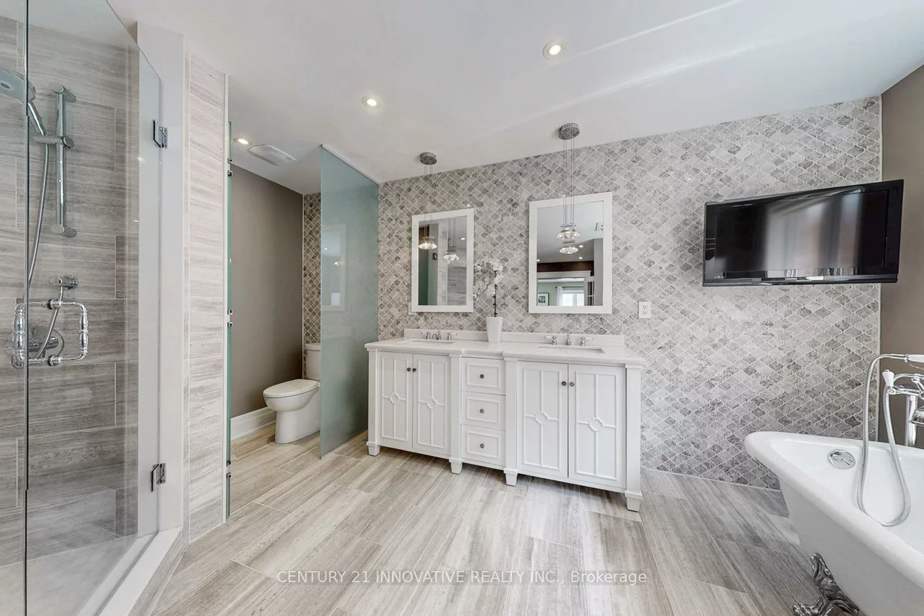 7, Stonechurch, Box Grove, Markham