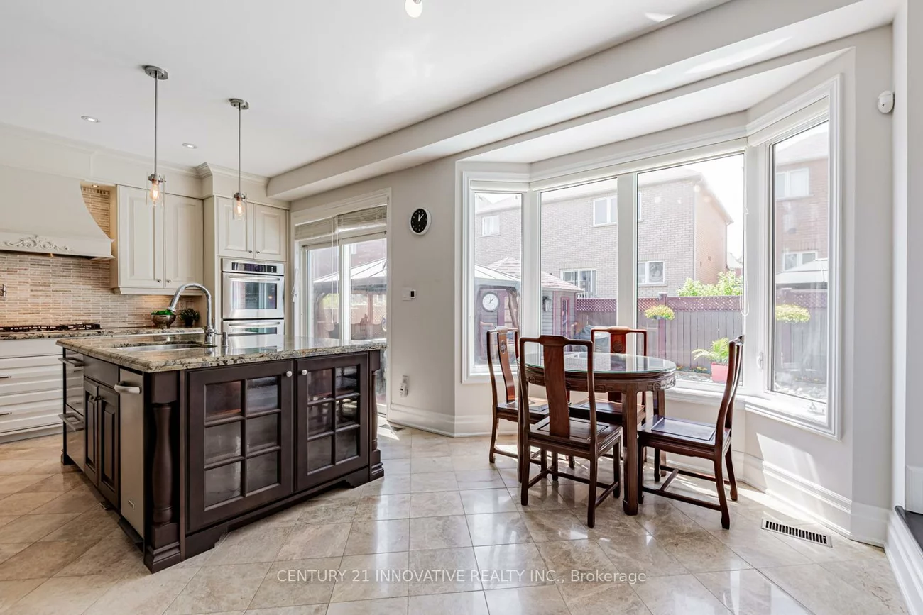 7, Stonechurch, Box Grove, Markham