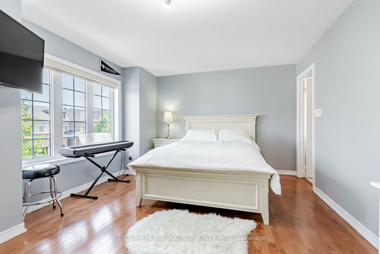 7, Stonechurch, Box Grove, Markham