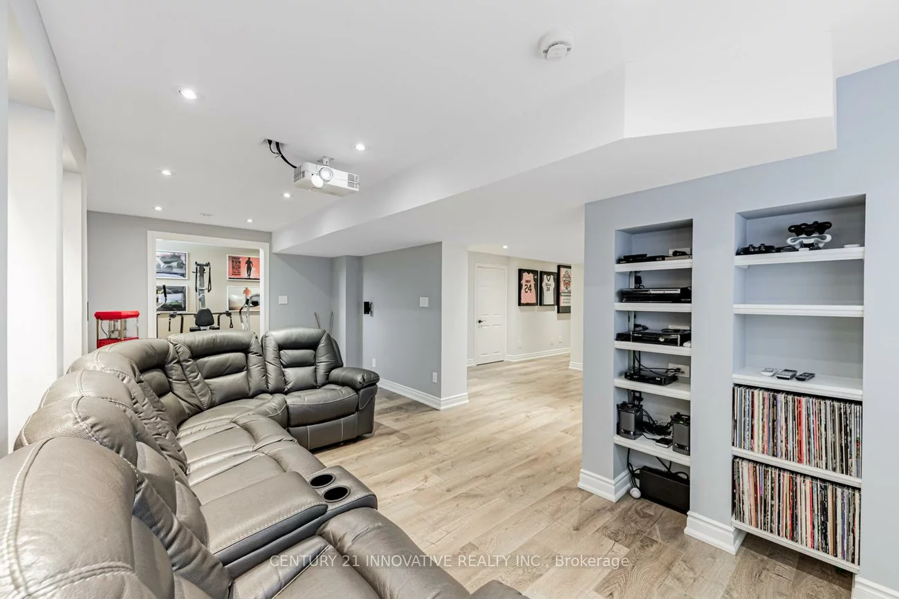 7, Stonechurch, Box Grove, Markham