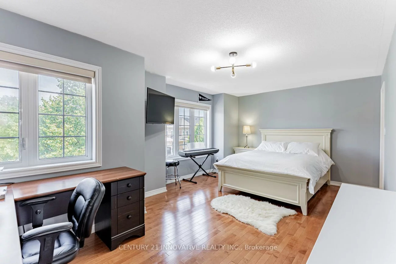 7, Stonechurch, Box Grove, Markham