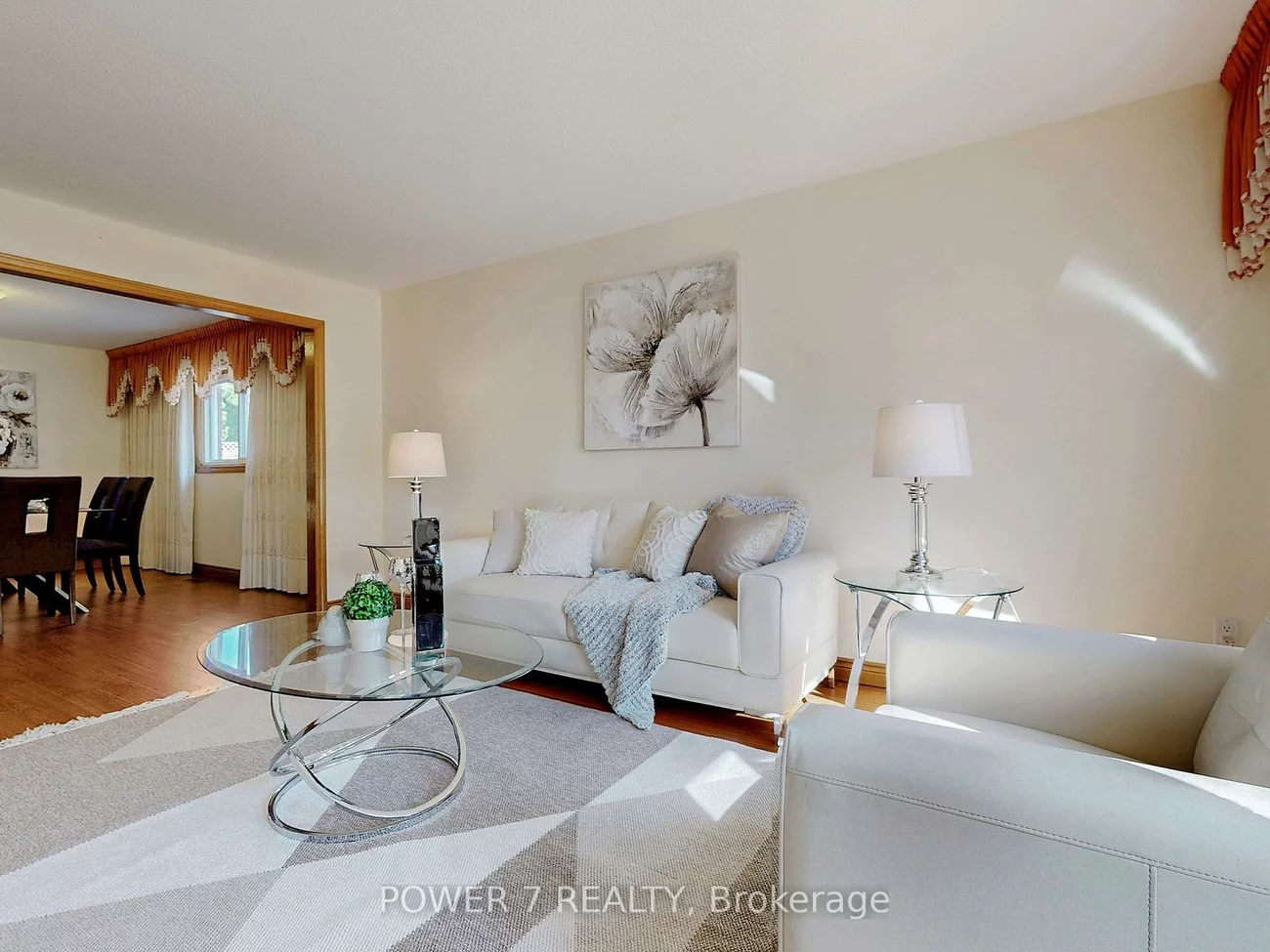 54, Hewlett, Markville, Markham