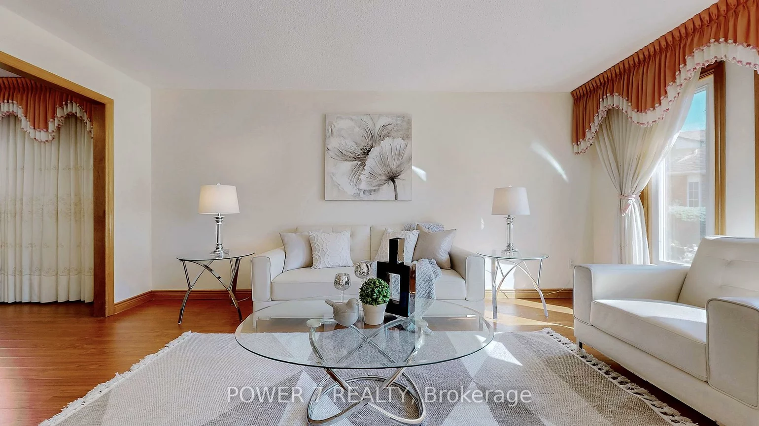 54, Hewlett, Markville, Markham